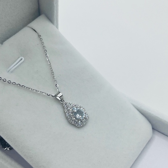 Stunning Natural Aquamarine Pear Cut 925 Sterling Silver Necklace - Picture 4 of 5